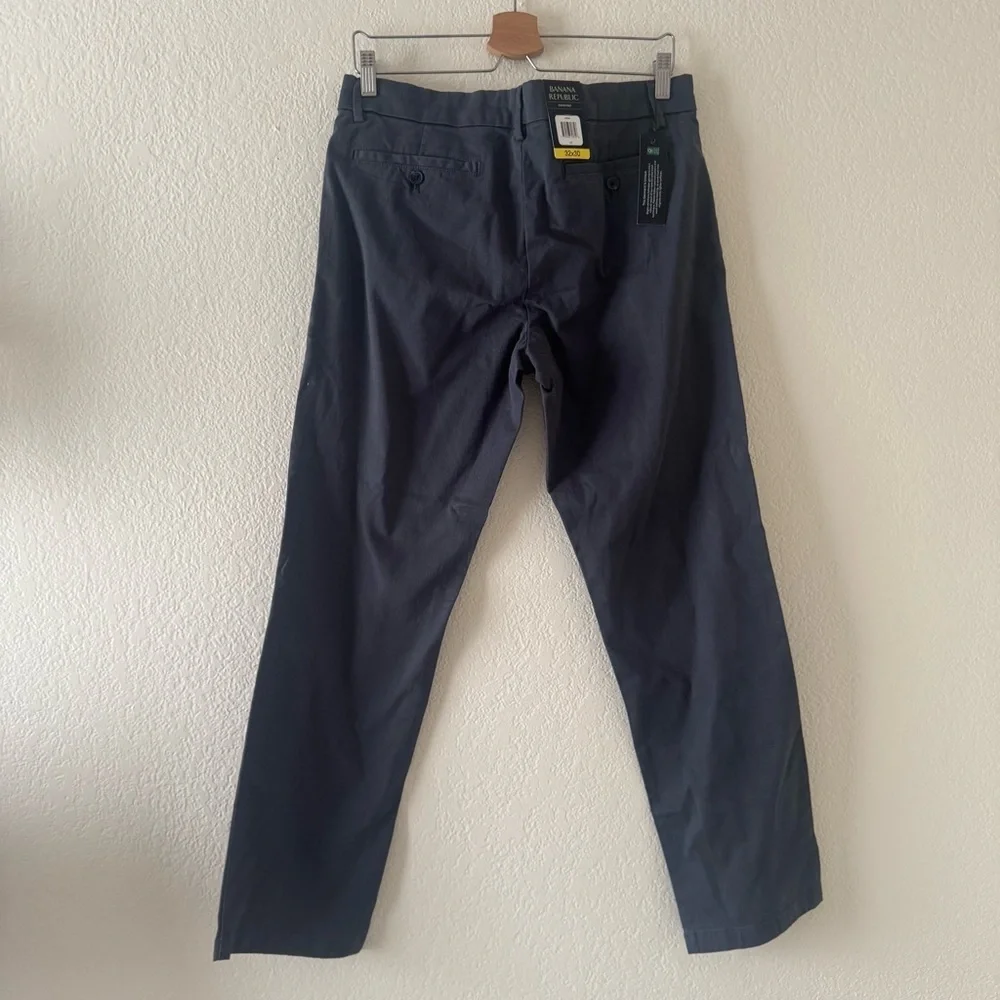 NWT Banana Republic Chino Pants Men's 32x30